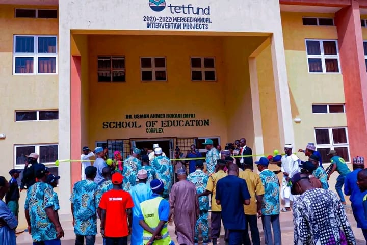 FARMER GOVERNOR UMARU BAGO INAUGURATES FIVE PROJECTS IN UMARU SANDA AHMADU COLLEGE OF EDUCATION MINNA